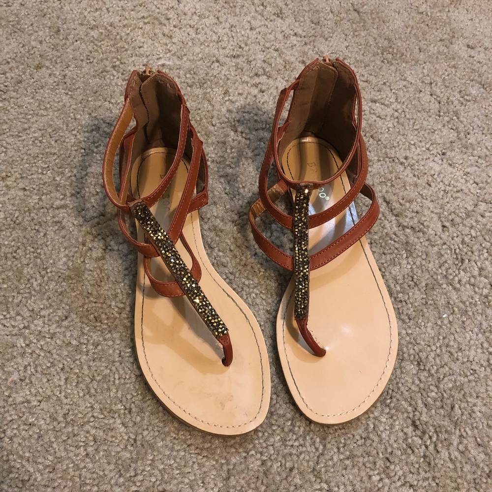 Flats/Sandals